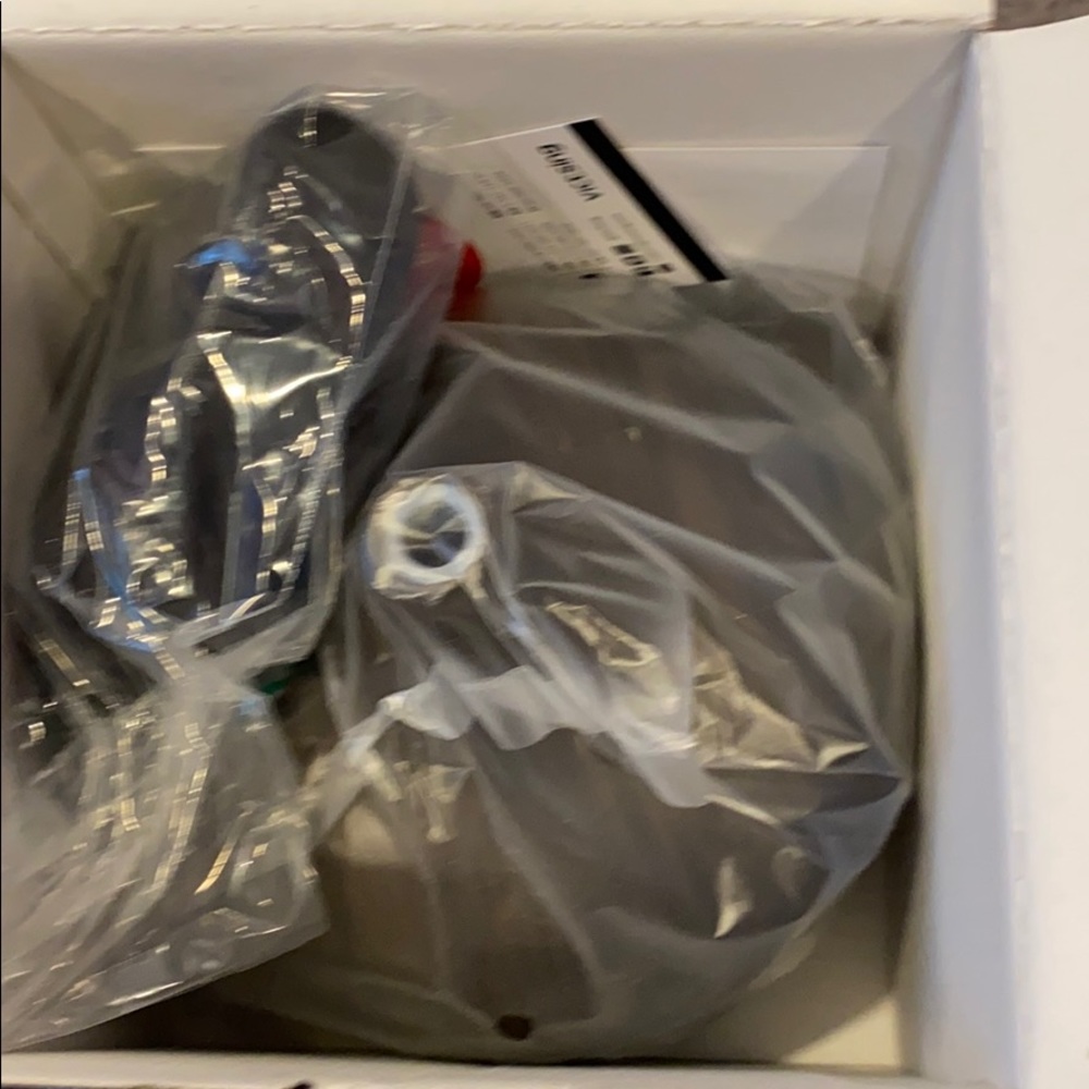 Ultrasonic Oil Diffuser - Picture 2 of 4